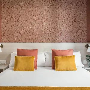 Bypillow House , Barcelona Spania