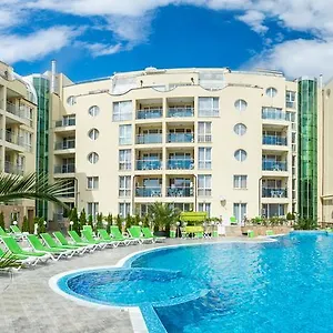 apart-hotel-vechna-r.sunnybeach-hotels.org/