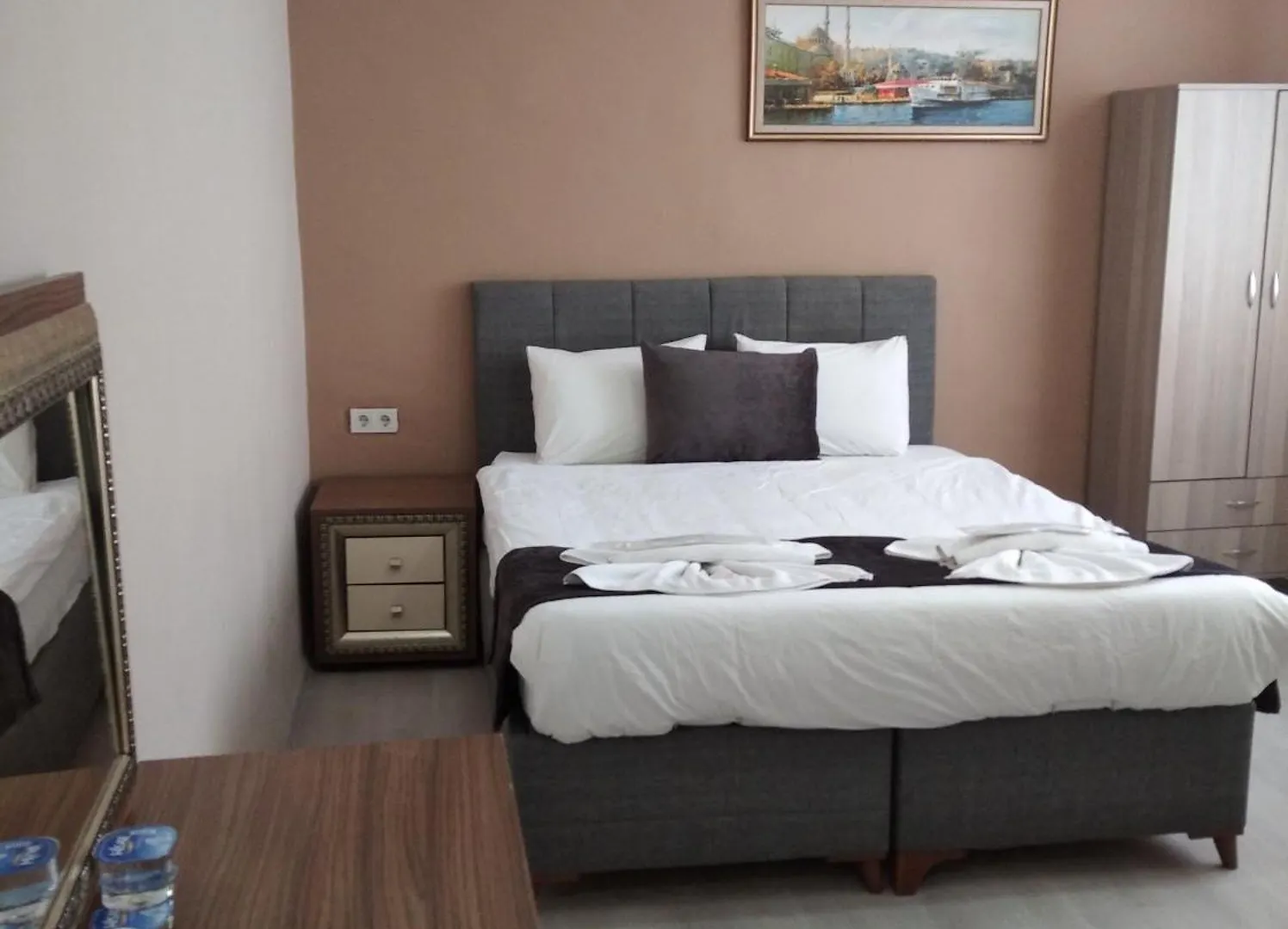 ***  Sirma Sultan Hotel Istanbul Turcia